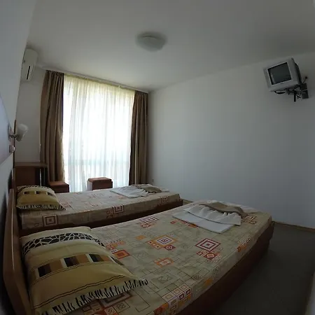 Filland Hotell *