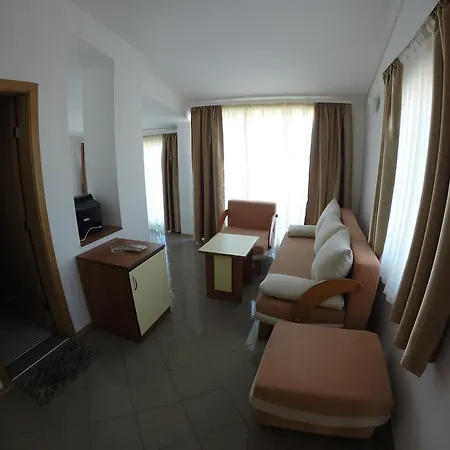 Filland Hotell *